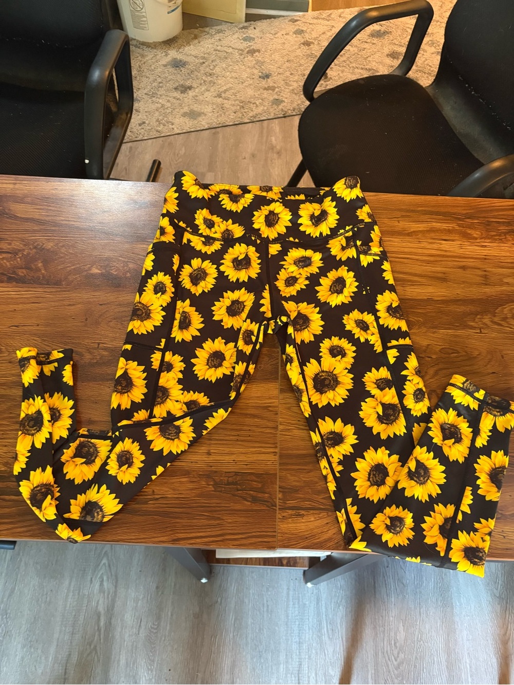 CVG Sunflower Full-Length Pocket Leggings Medium